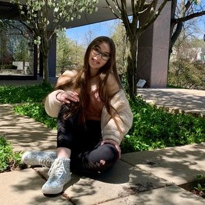 Meet your Posher, Charity